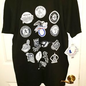 VTG,  Majestic MLB American League team Logo Tshirt LG.
